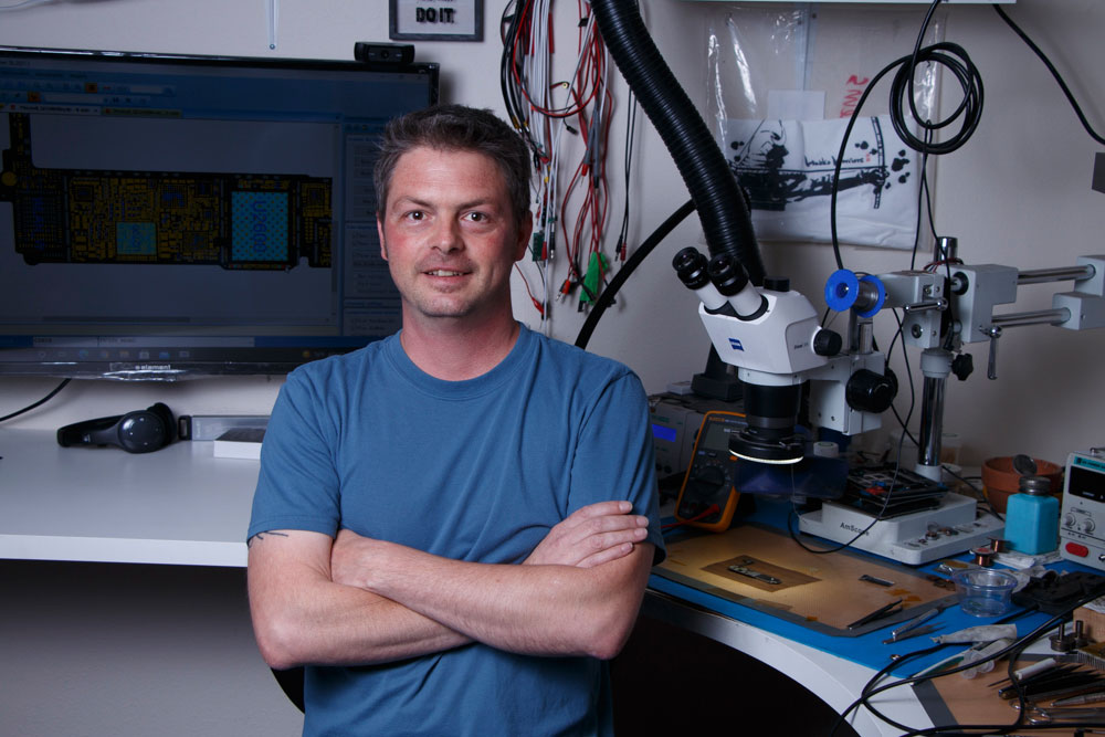 Image with a photo of clouds.